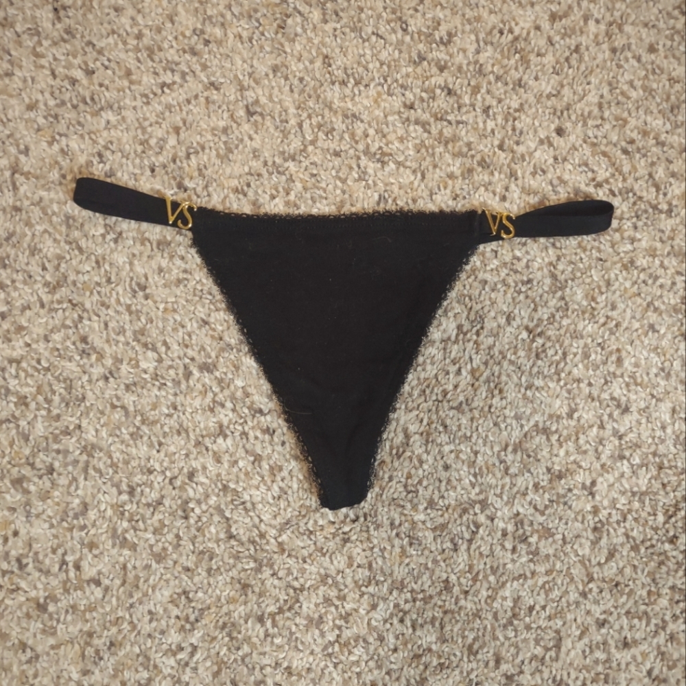 Victoria's Secret V-string